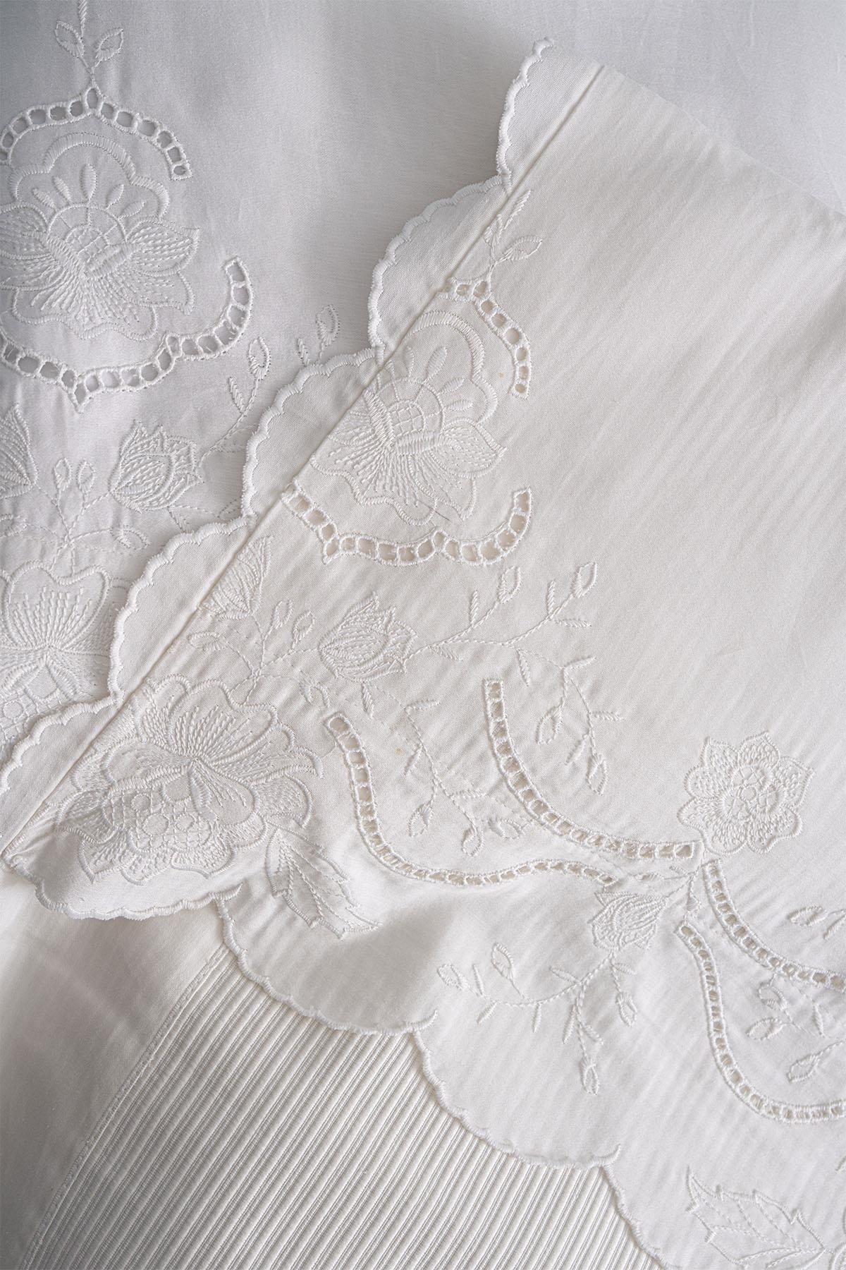 Hanzade Floral Embroidered King Size 7-Piece Duvet Cover + Quilt Set
