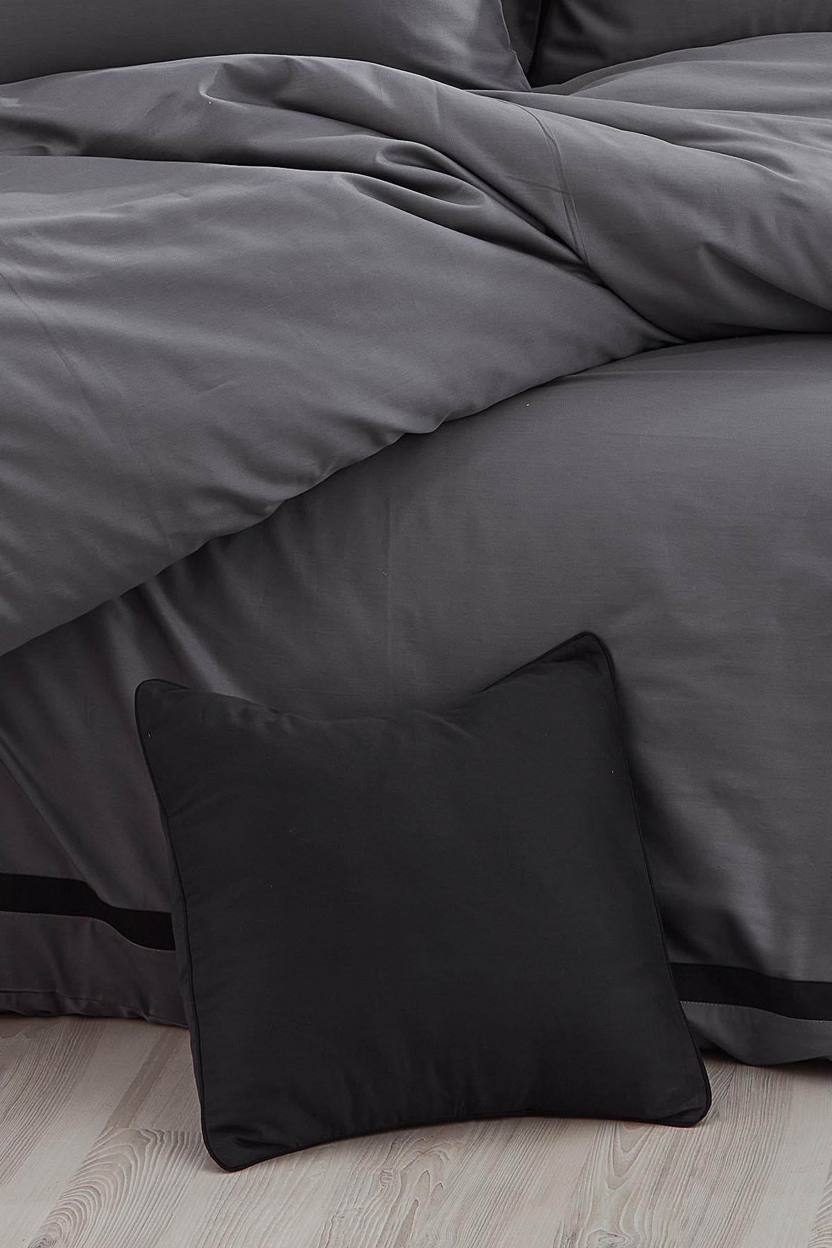Carisma Piped Cotton Sateen King Size 7-Piece Duvet Cover Set