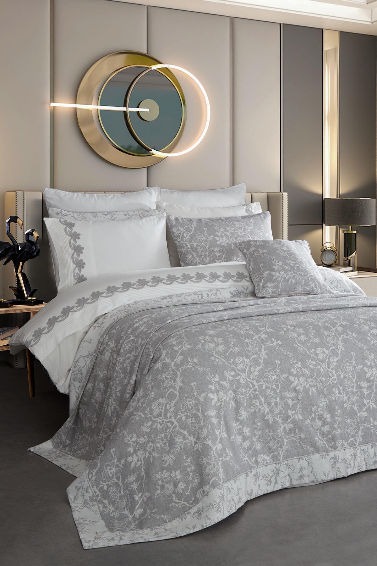 Dante Floral Embroidered Double 10 Piece Duvet Cover + Blanket Set