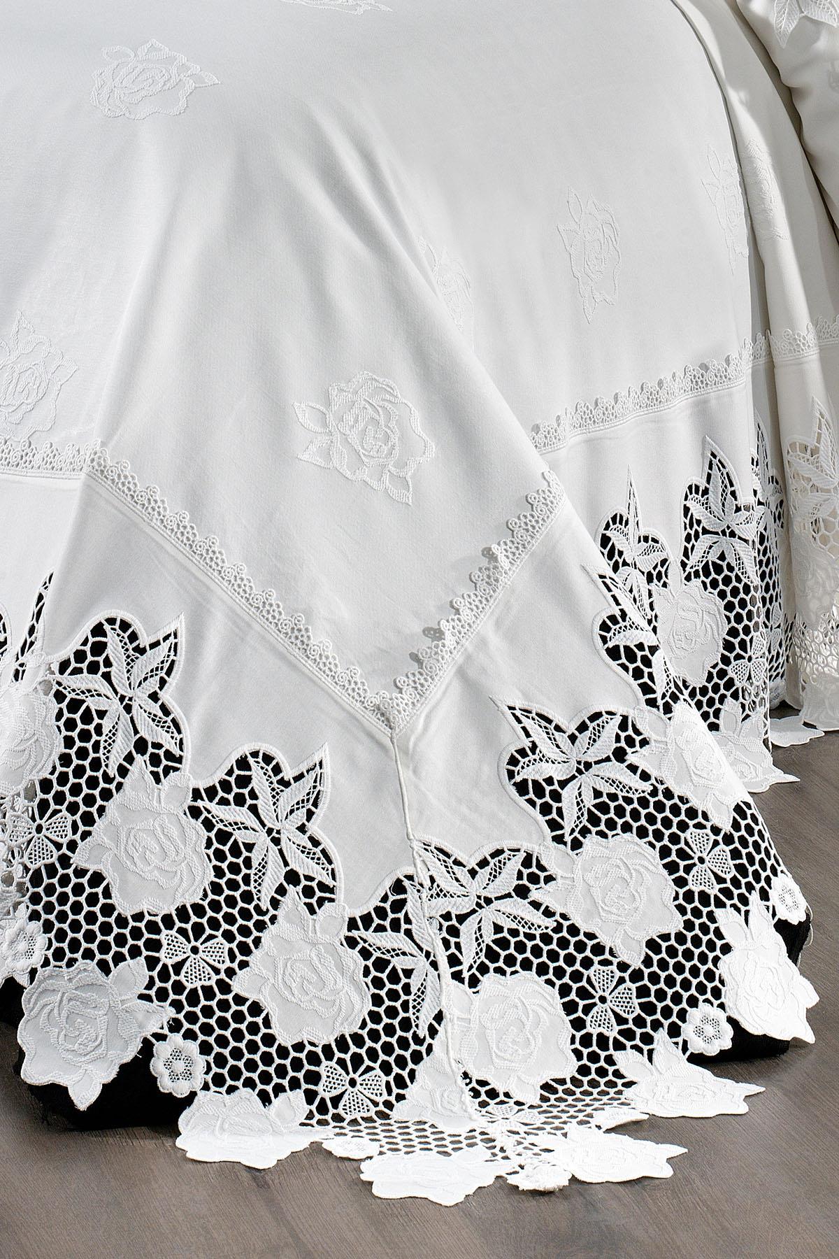 Ethnic Embroidered Double 7-Piece Duvet Cover + Quilt Set