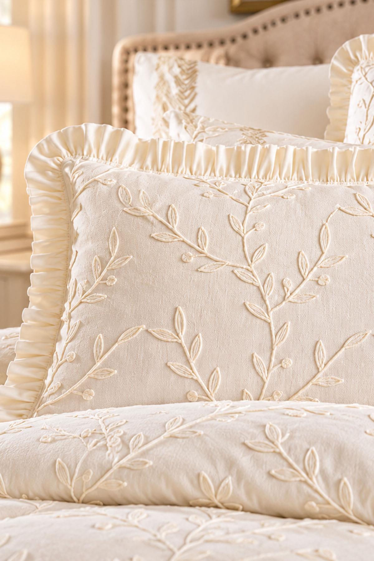 Inova Double Bedspread with Floral Embroidery